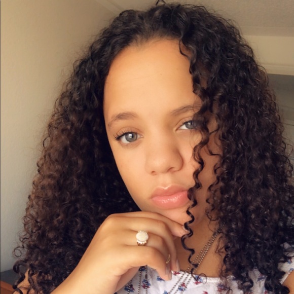 Meet your Posher, Maryssa - Picture 1 of 1